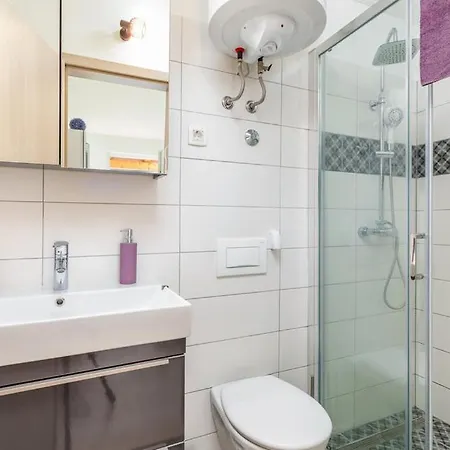 Semesterbostad Stancija Korta Bencici