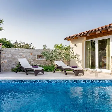 Stancija Korta Semesterbostad